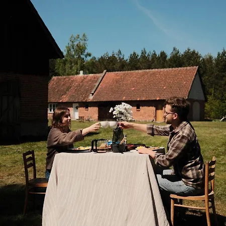 Dom wakacyjny Sztuka Lasu *